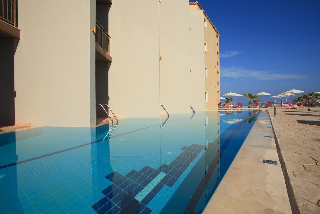 Agelia Beach Hotel Sfáka Extérieur photo