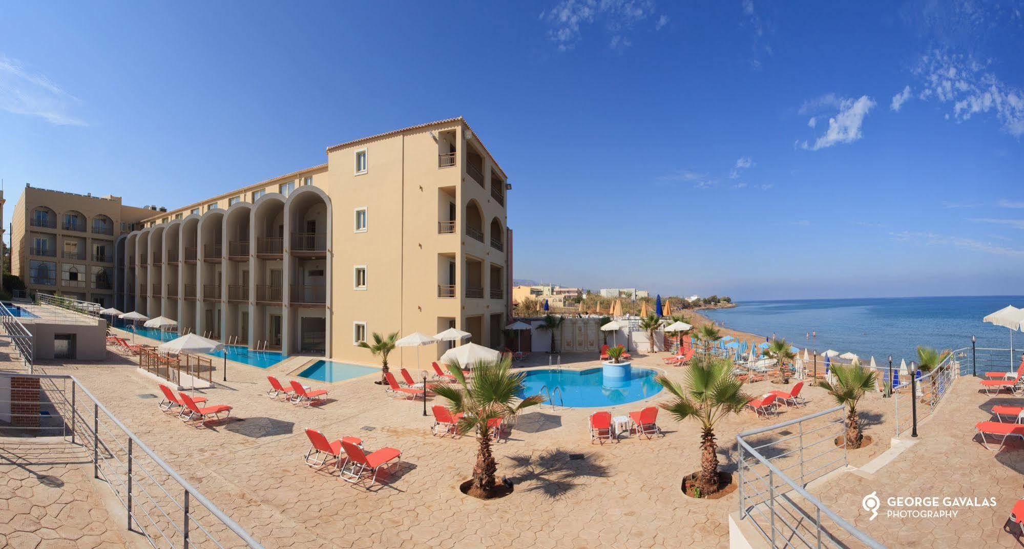 Agelia Beach Hotel Sfáka Extérieur photo